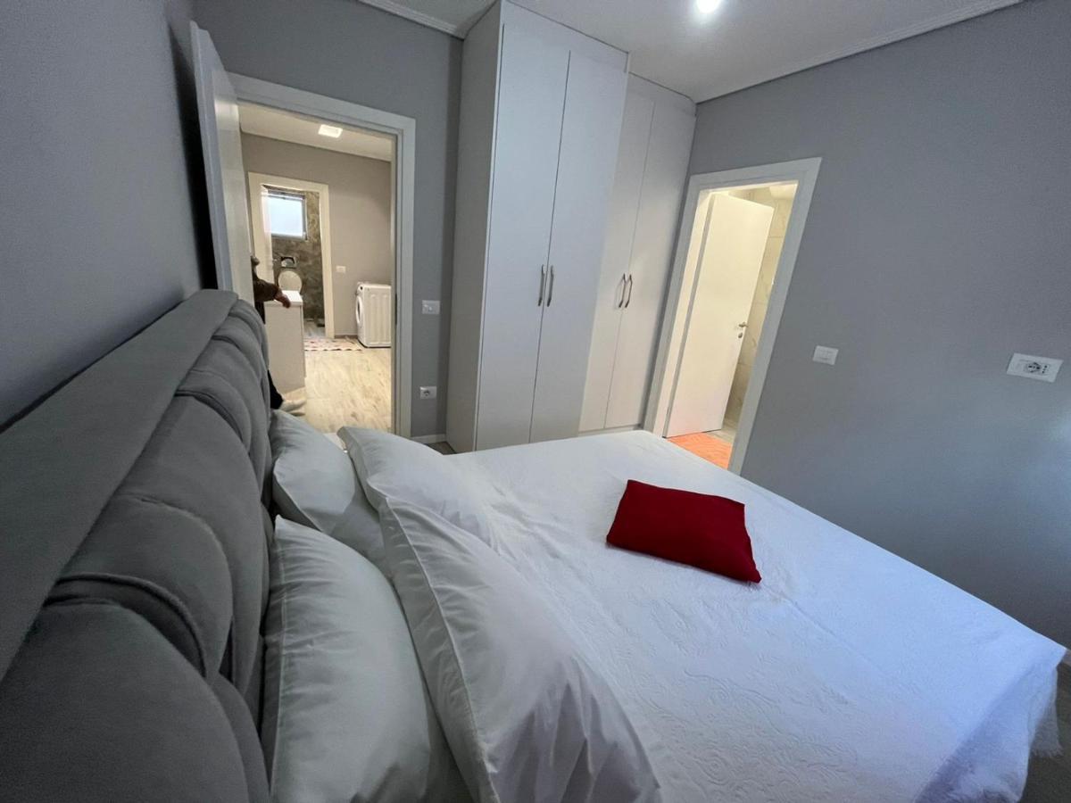 "Panorama E Detit "Apartment Sarandë エクステリア 写真